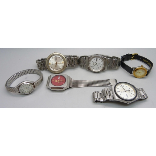 929 - Six Seiko wristwatches including two automatic