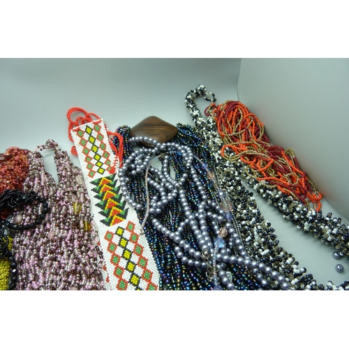 953 - A collection of bead necklaces