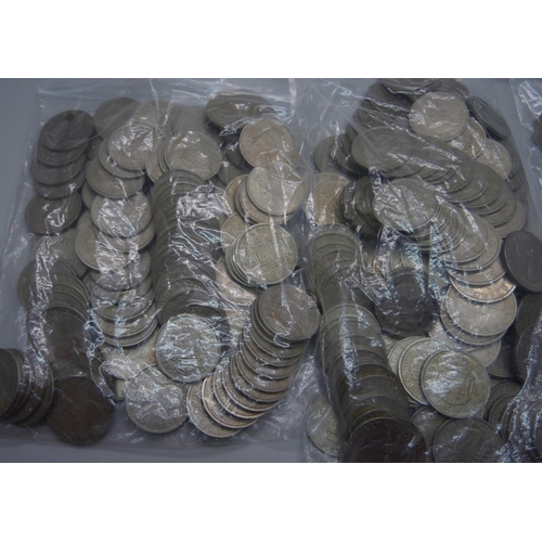 954 - Large quantity of post 1947 half crowns