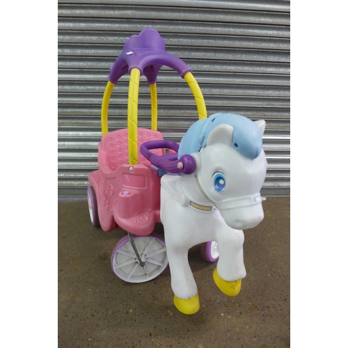 2142 - A Little Tykes princess carriage riding cart