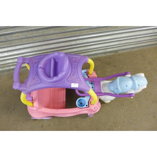 2142 - A Little Tykes princess carriage riding cart