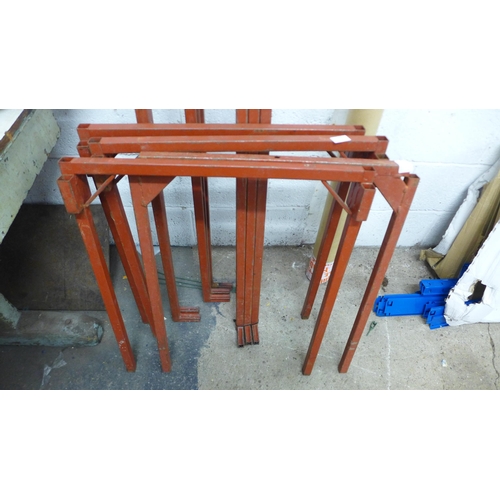 2178 - Steel framework for a market stall