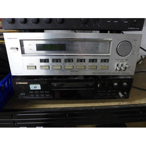 2125 - A quantity of stereo equipment including a Pioneer PL-X55Z full automatic stereo turntable, a Pionee... 