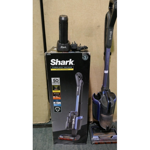 3017 - Shark Cordless Upright  Vacuum Cleaner - with battery / No charger  - Model Icz160Uk, Original RRP £... 