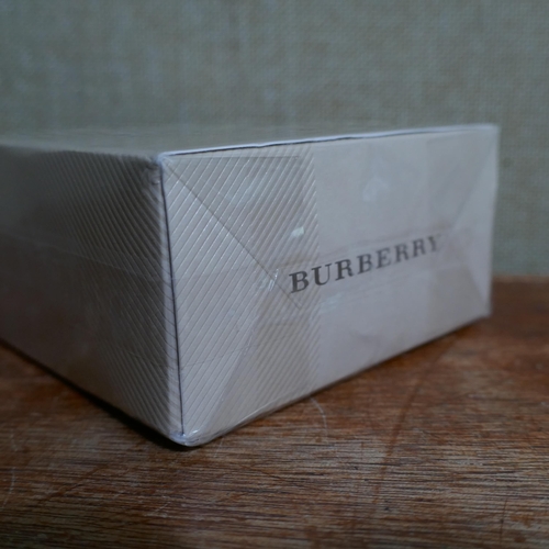 3119 - Burberry Classic  100Ml Edp Spray  (325-74) This lot is subject to vat