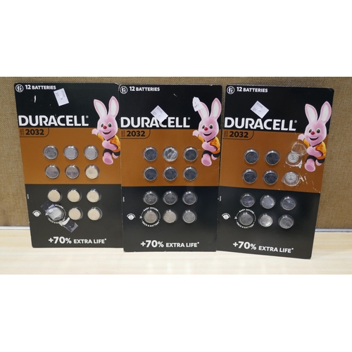 3131 - 3 packs of Duracell 2032 Coin Lithium Batteries, AA batteries and a small quantity of mixed reading ... 