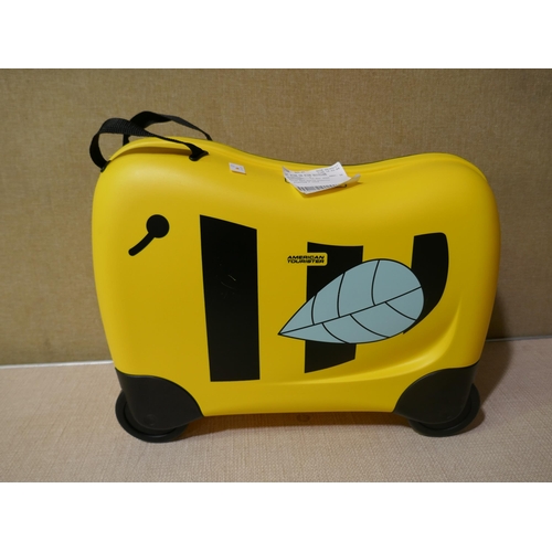 3349 - American Tourister Ride On Kids Suitcase  (325-262) This lot is subject to vat