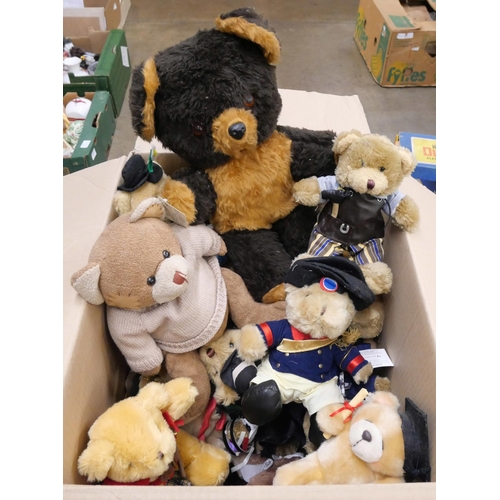 1177 - A collection of Teddy Bears, many with tags of The Teddy Bear Collection **PLEASE NOTE THIS LOT IS N... 