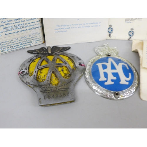 621 - A RAC badge with paperwork and box, and an AA badge