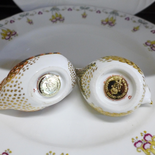 652 - Two Royal Crown Derby bird paperweights, one with silver stopper, one with gold stopper together wit... 