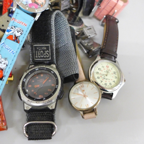 670 - A collection of wristwatches