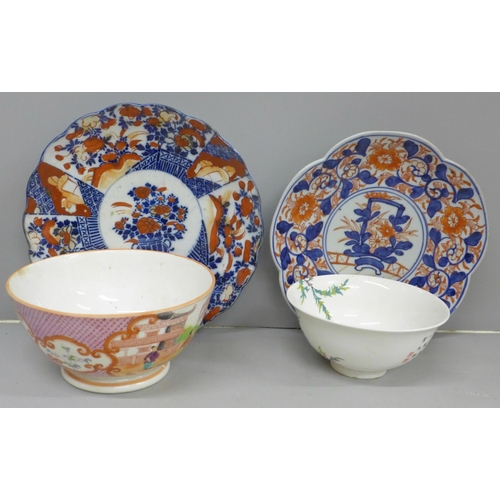 674 - Two Chinese bowls and two dishes, bowls a/f