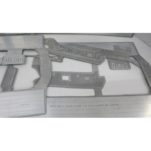 681 - Two Hornby Dublo printing plates, Engine Shed and Goods Depot Kit