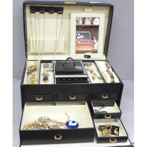 689 - A large jewellery box and costume jewellery