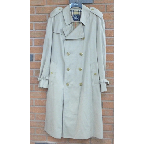 762 - A gentleman's Burberry raincoat