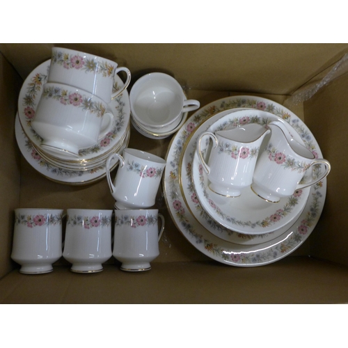 780 - Royal Albert and Paragon Belinda pattern tea and dinnerware, 35 pieces