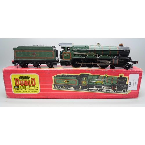 814 - Hornby Dublo 2221 HO/OO 16.5mm 2-Rail 12 volt D.C. 'Cardiff Castle' locomotive