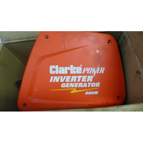 2005 - A Clarke Power IG950D, 800W, inverter generator - 8247  - sold as scrap  *This lot is subject to VAT