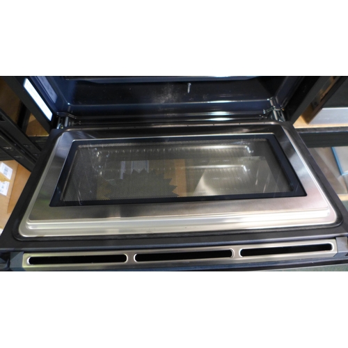 3012 - Bosch Single Oven (Model no: HT6B3MC0S) * This lot is subject to vat