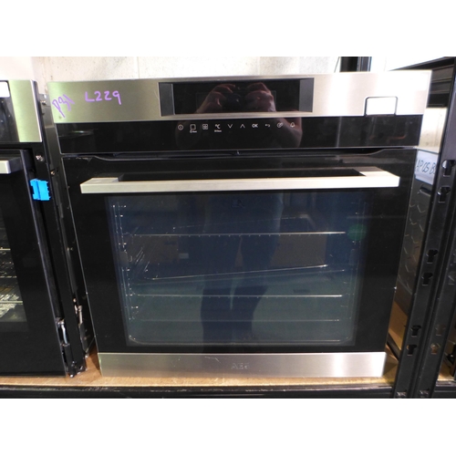 3013 - AEG Single Pyrolytic Steam Oven (H594xW594xD567) (Model no: BSK774320M) (550-229) * This lot is subj... 