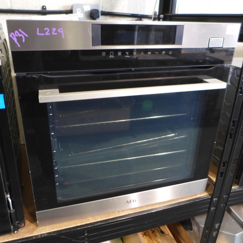 3013 - AEG Single Pyrolytic Steam Oven (H594xW594xD567) (Model no: BSK774320M) (550-229) * This lot is subj... 