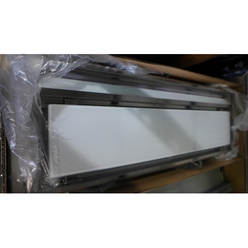 3015 - AEG Pull out Canopy Hood and a Viceroy 90cm canopy extractor (550-108, 110) * This lot is subject to... 