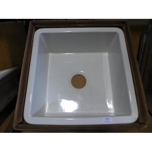 3018 - Square Belfast style ceramic Sanindusa sink (550-208) * This lot is subject to vat