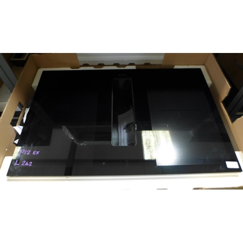 3039 - Miele Induction Venting Hob (Model no: KMDA7676FL-U) * This lot is subject to vat