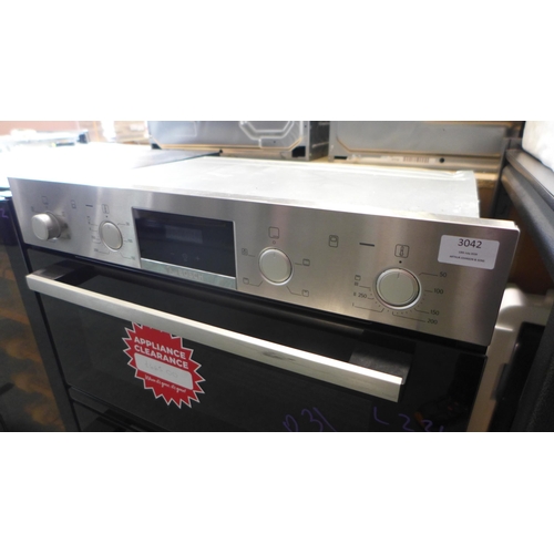 3042 - Bosch Serie 4 Built-In Double Oven (H888xW594xD550)  (Model no: MBS533BS0B) (550-224) * This lot is ... 