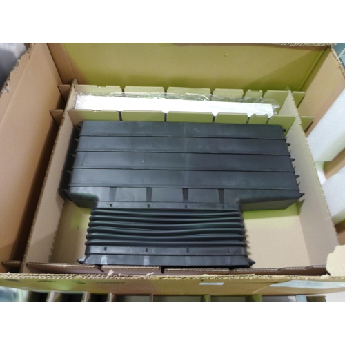 3062 - Bosch Recirculation Module for Venting Hob (PXX875D34E) (Model no: HEZ381501) (550-215)   * This lot... 