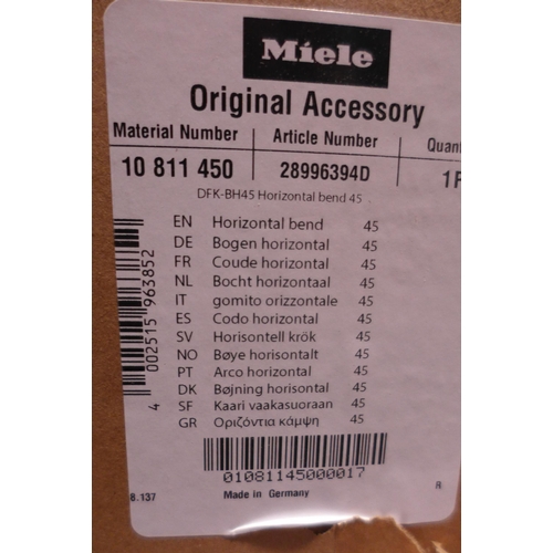 3092 - Five Various Miele items including Horizontal and Vertical Bends (550-14,15,16,17,18,19)  * This lot... 