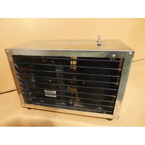 3102 - Elise 2L Water Chiller Tank (550-138) * This lot is subject to vat