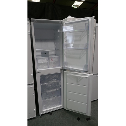 3108 - Zanussi  50/50 Fridge Freezer - Low Frost (H1772xW548xD549) (Model no: ZNFN18FS5) (550-23) * This lo... 