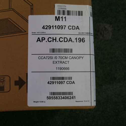 3122 - CDA Canopy Hood and an AEG Integrated Hood (550-151, 153) * This lot is subject to vat