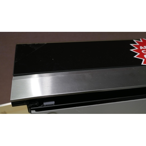 3126 - Bosch Serie 8 Warming Drawer (H140xW595xD548) (Model no: BIC630NS1B) (550-226) * This lot is subject... 