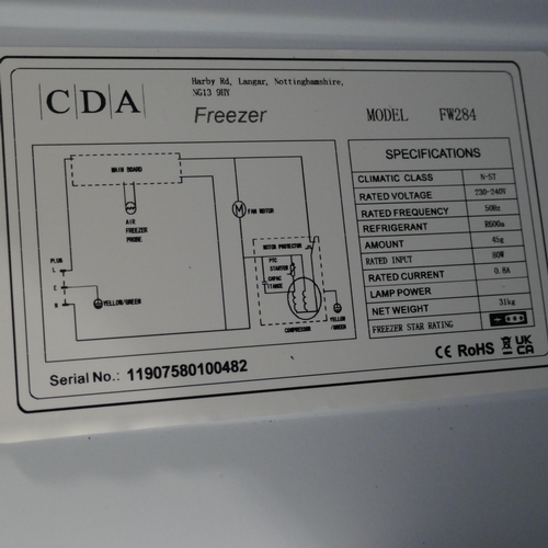 3134 - CDA Under Counter Freezer (H818xW596xD550) (Model no: FW284) (550-185) * This lot is subject to vat