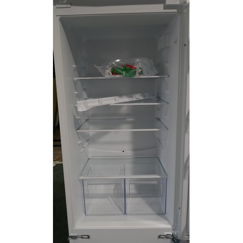 3136 - AEG Integrated 70/30 Fridge Freezer - Frost Free (H1772xW546xD549) (550-178) * This lot is subject t... 