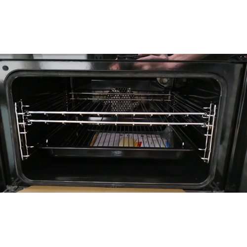 3140 - Zanussi Built Under FanCook Double Oven (H715xW594xD568) (Model no: ZPHNL3X1) (550-94) * This lot is... 