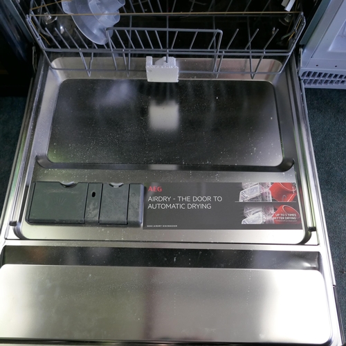 3145 - AEG Fully Integrated Sliding Hinge Dishwasher with MaxiFlex Drawer (H820xW600xD550) (550-222) * This... 