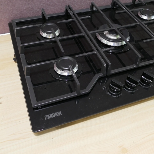 3165 - Zanussi Gas On Glass 5 Burner Hob (Two Knobs Missing) (H45xW740xD510)  (Model no: ZGGN755K) (550-49)... 