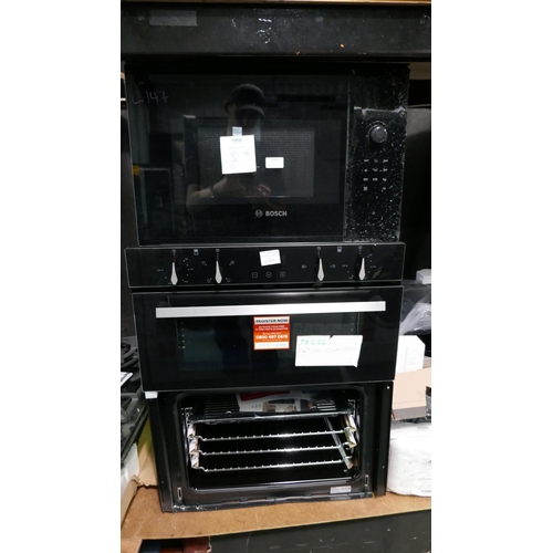 3180 - Bosch Serie 4 Wall Microwave and a CDA Built-under Electric Double Oven Black (Both Damaged) (550-66... 