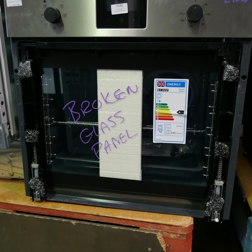 3186 - Zanussi Single Multifunction Oven (Broken Door) (H589xW594xD568) (550-104) * This lot is subject to ... 