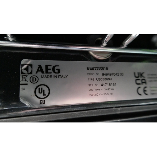 3203 - AEG Single Multifunction Oven (H589xW594xD568) (550-170) * This lot is subject to vat