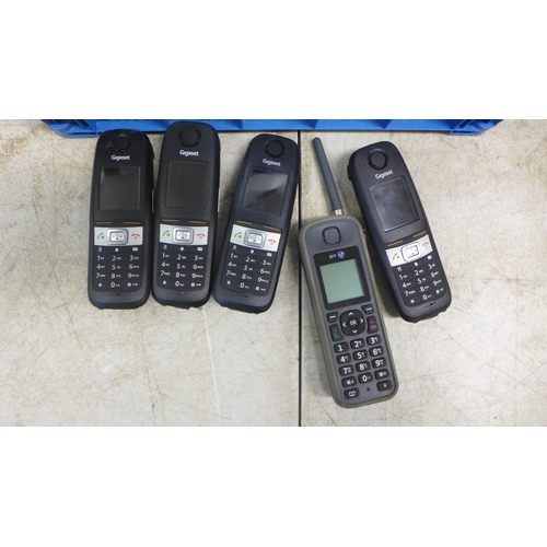 2068 - A set of Gigaset E630 HX cordless Dect phone handsets with Ligo model RTX4022 repeaters and a BT cor... 