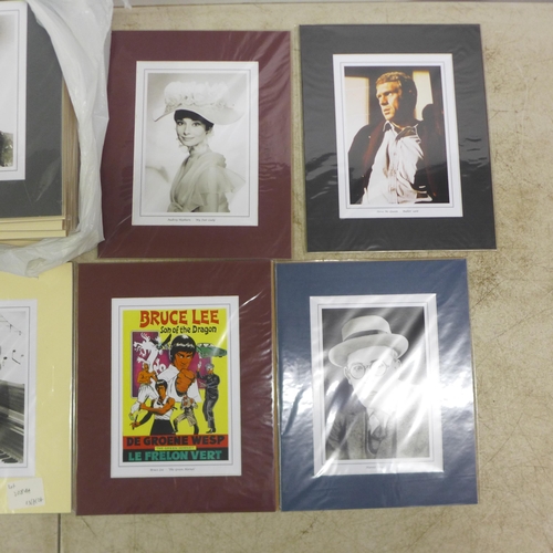 2080A - 25 small mounted prints including Julie Andrews, John Wayne, James Dean and Doris Day, Joan Collins ... 