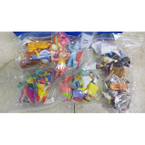 2088 - A small crate of bagged mixed toy figures - Night Garden, McDonalds toys, farmyard animals, etc.