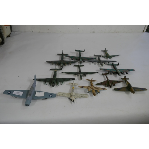 2105 - An assortment of model planes