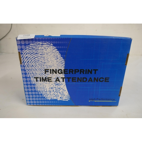 2109 - A fingerprint time attendance machine