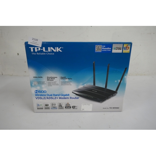 2110 - A TP-Link  N600 wireless dual band gigabit VDSL2/ADSL2+ modem wireless router (TD-W9980)