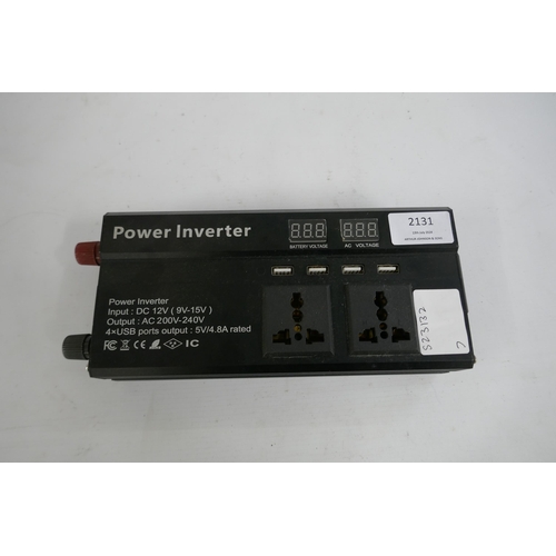 2131 - A power inverter with 4 USB ports